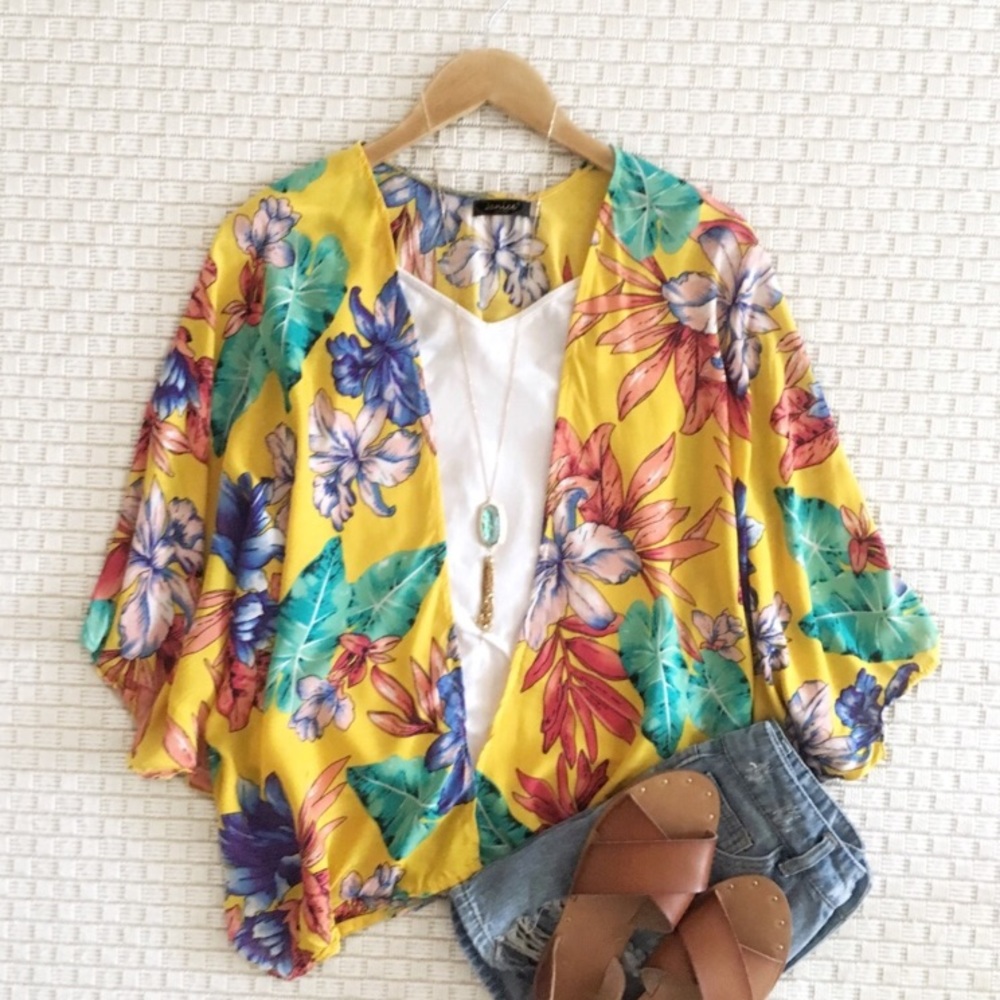SALE SALE SALE Tropical Floral Kimono Cardigan